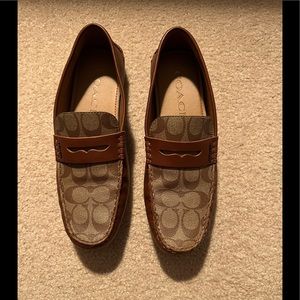 Mens Coach Khaki driving shoes size 10D